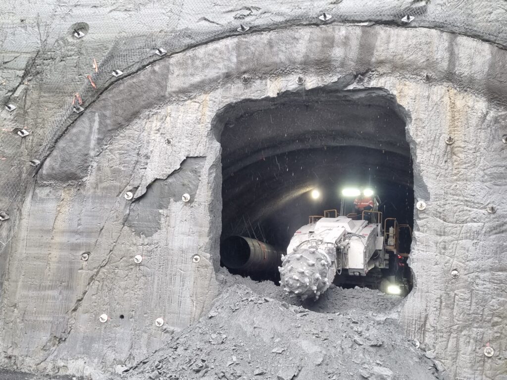 Watch: Major Mt. Messenger milestone reached with tunnel breakthrough - Taranaki Media Tunnel roadheader 3 - Taranaki Media